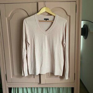 Quince Lightweight Cotton Cashmere V-Neck Sweater